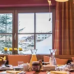 Alpinum シャレー *